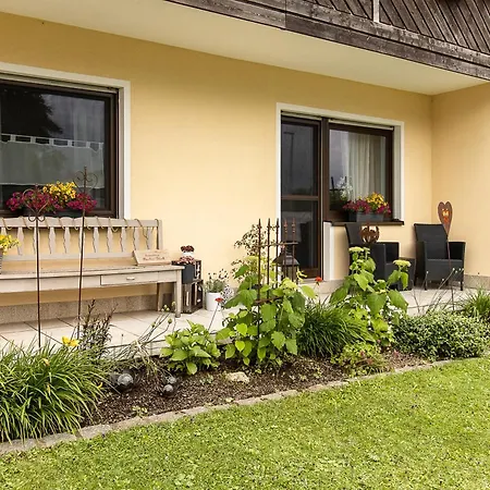 Apartment Buchen Blick - Ruhige Moderne 82qm. *