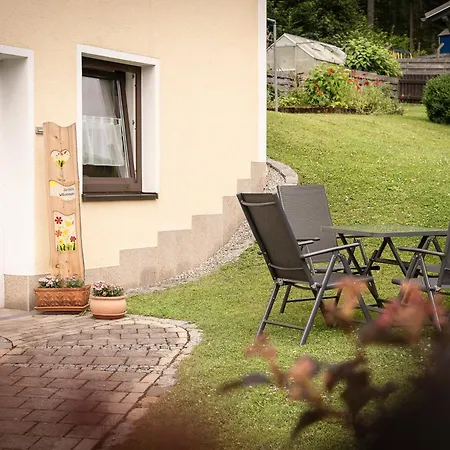 Buchen Blick - Ruhige Moderne 82qm. * Fichtelberg