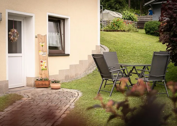 Buchen Blick - Ruhige Moderne 82qm. * Fichtelberg